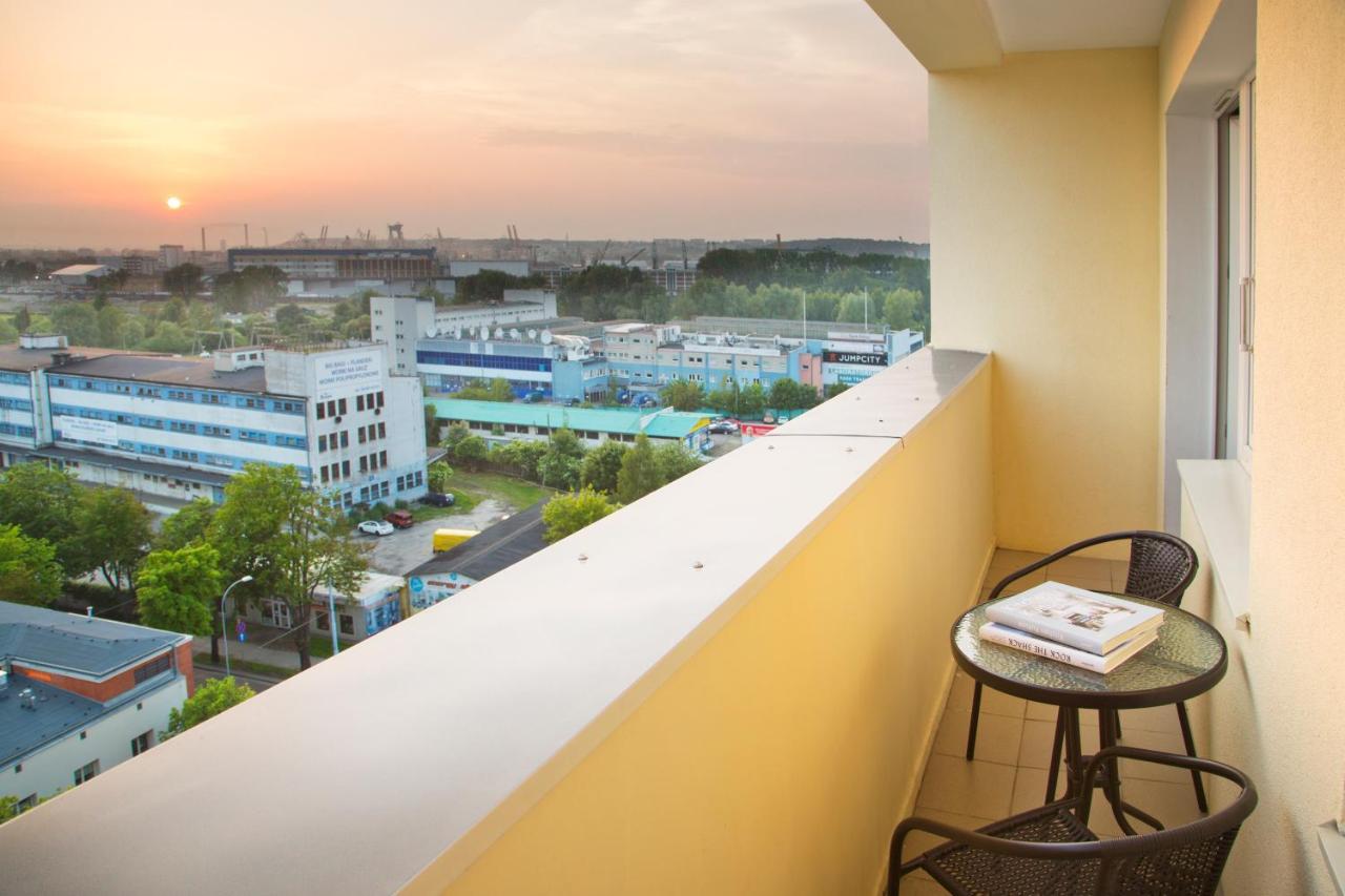 Sun And Holidays Apartament Wladyslawa IV グディニャ エクステリア 写真